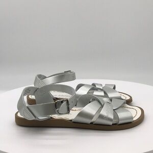 Sun San kids salt water sandals size 1 US